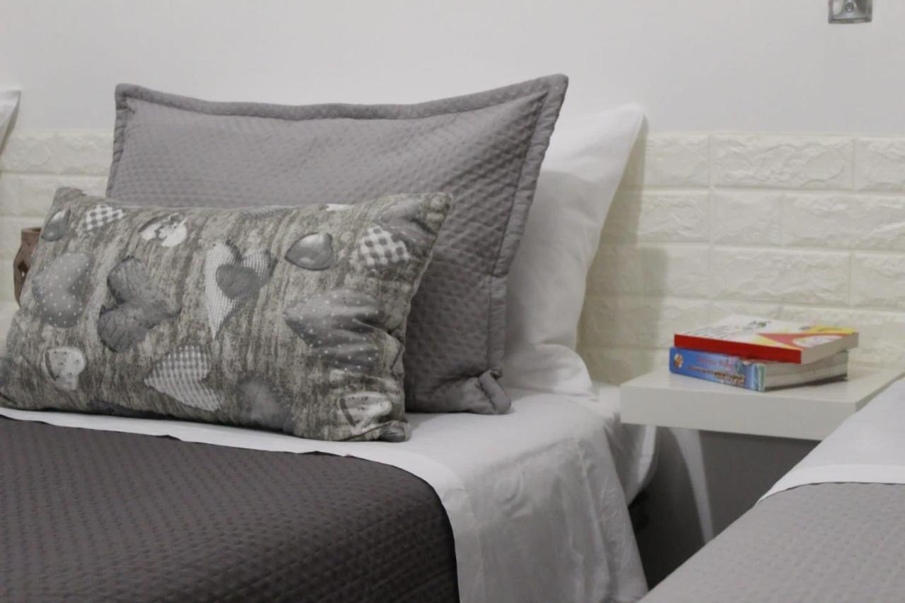 Chez Les Soeurs Apartment Помпей Екстериор снимка